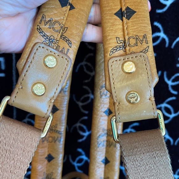 Original Cognac MCM backpack - Picture 6 of 11